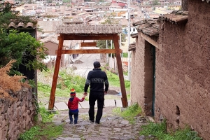 Exploring Peru's Sacred Valley (with kids) thumbnail